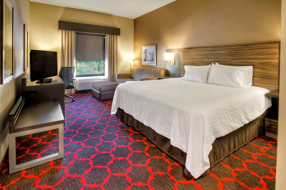 Hampton Inn Cookeville - photo 12