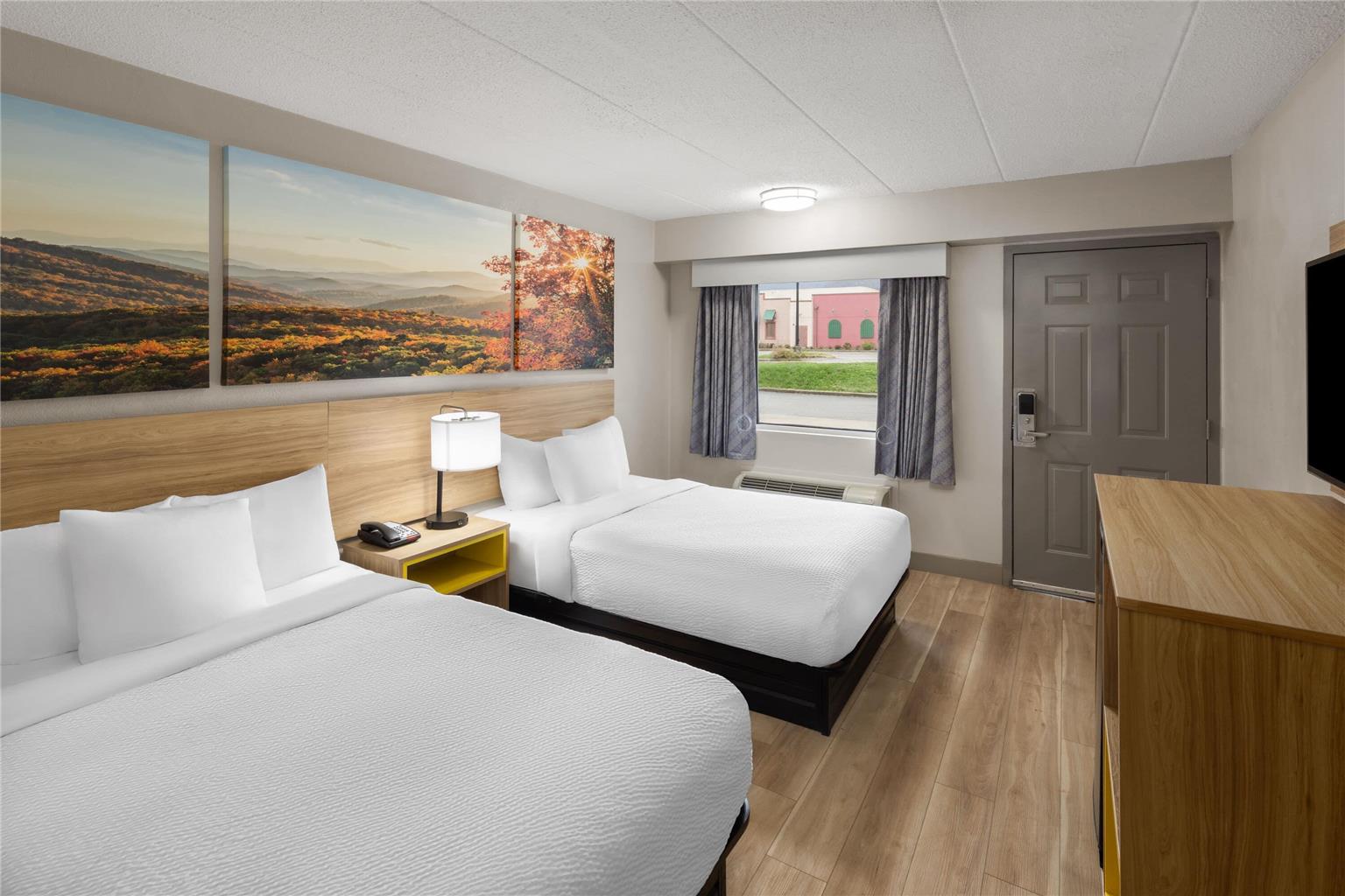 Days Inn by Wyndham Charleston WV — hotel near Yeager Airport