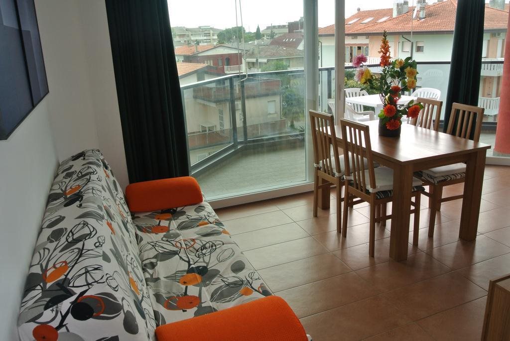 Condominio Katrina — 4-Star Luxury Hotel in Lignano Sabbiadoro, Italy