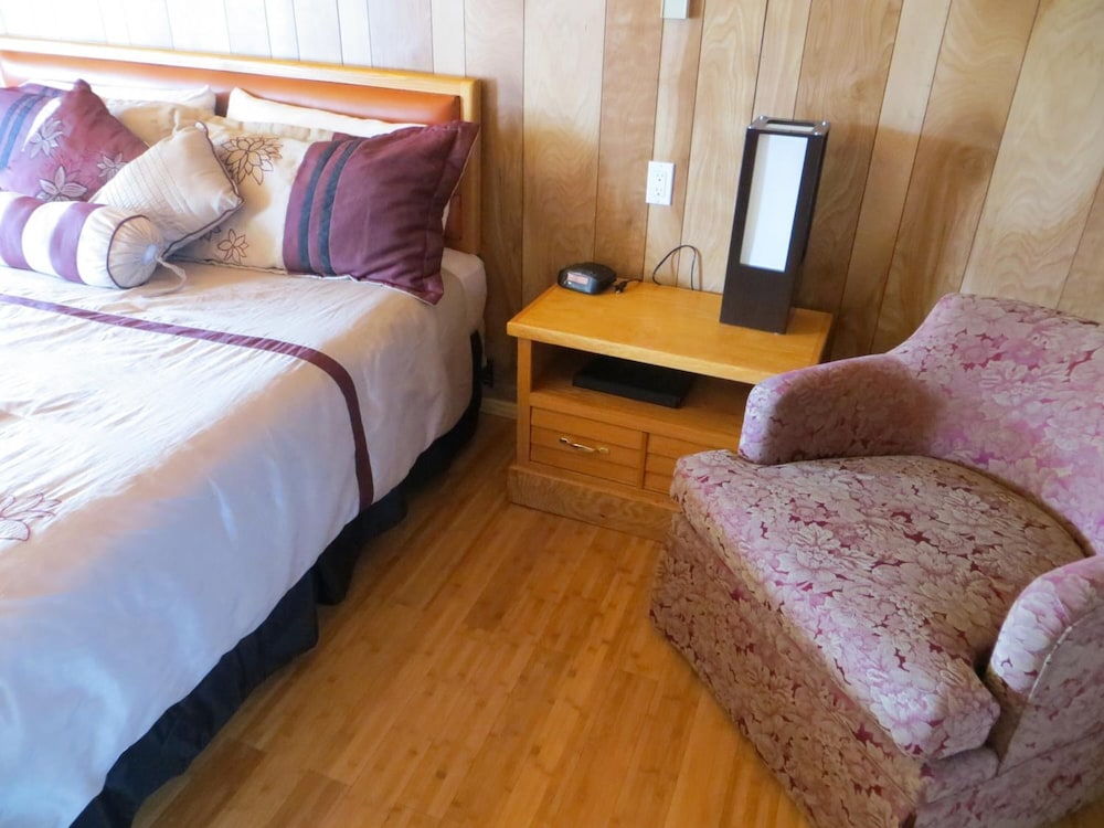 Coast Inn and Spa Fort Bragg - photo 27