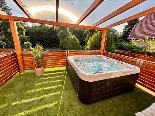 Felix Villa — 4-Star Luxury Hotel in Nyiregyhaza, Hungary