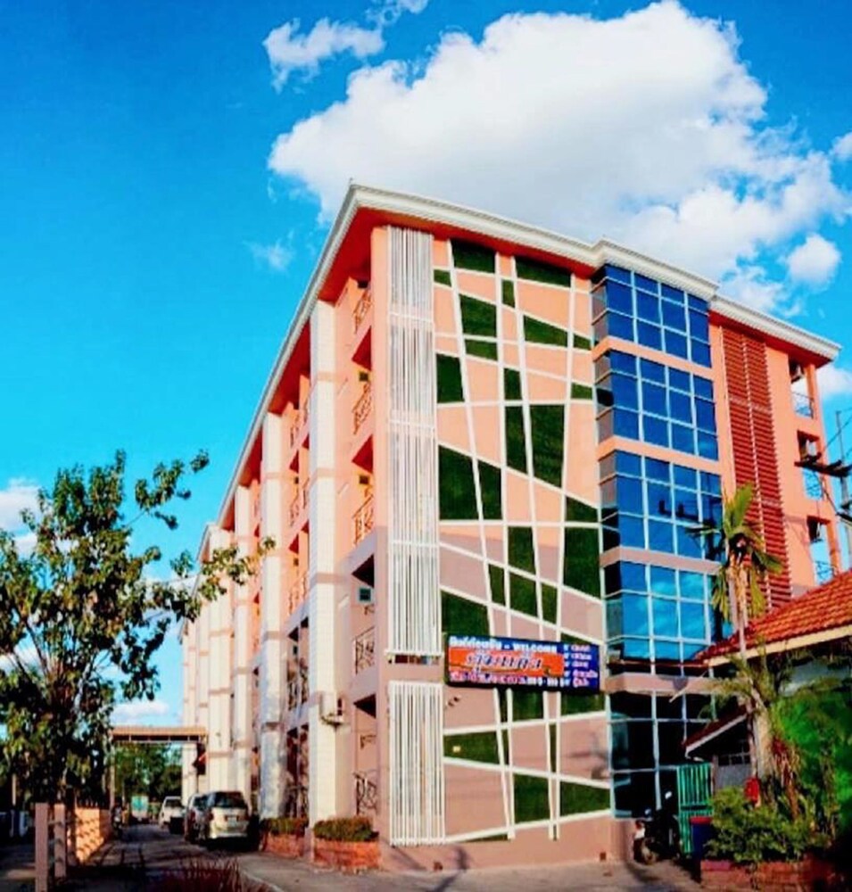Kumkaew Udon — hotel in Udon Thani
