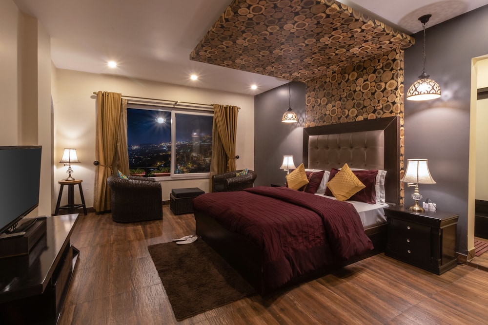 Nirvana Lodge & Lounge A Boutique Hotel - carbon neutral hotel in Mussoorie
