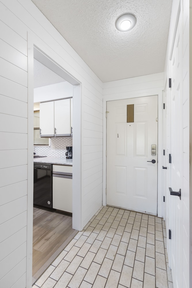 Bunker Ridge Respite Pointe Royale Golf Resort Amenities - photo 4