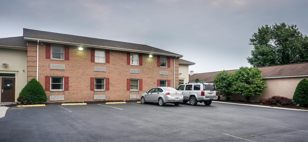 Cocoa Country Inn at Hershey - photo 34