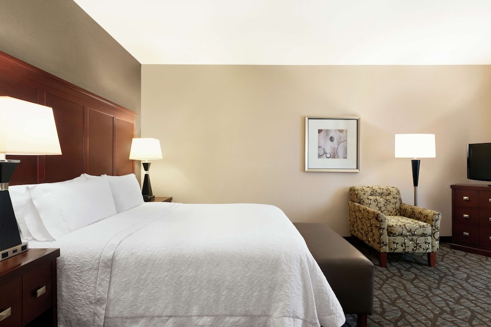 Hampton Inn & Suites Houston Pasadena - photo 16