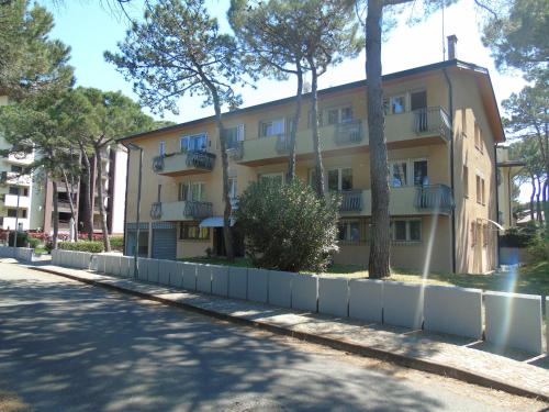 Villa Valeria — 4-Star Luxury Hotel in Lignano Sabbiadoro, Italy
