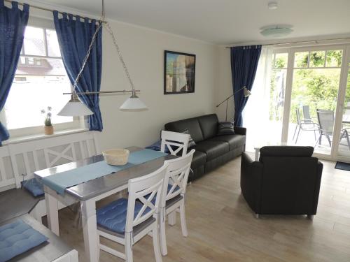 Kavelweg 13 Whg 1 Strand Refugium — 4-Star Luxury Hotel in Zingst, Germany