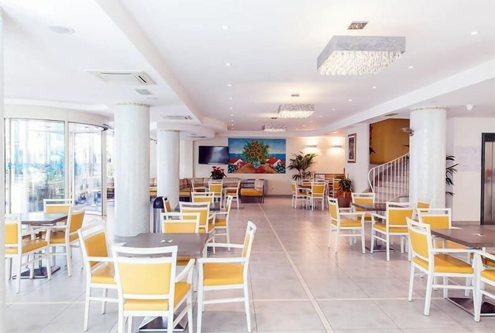 Hotel Corallo — hotel in Gatteo-Sant'angelo