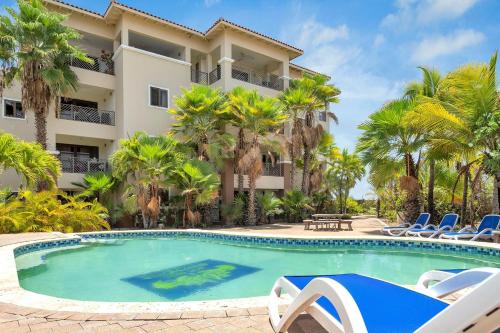 Bon Bini Bon Bida with Lovely Communal Pool — 4-Star Luxury Hotel in Kralendijk, Bonaire, Sint Eustatius and Saba