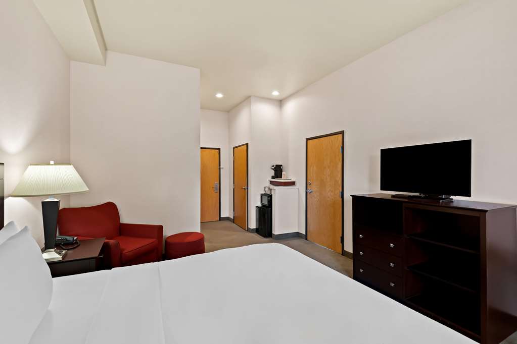 Comfort Inn & Suites Creswell - photo 19