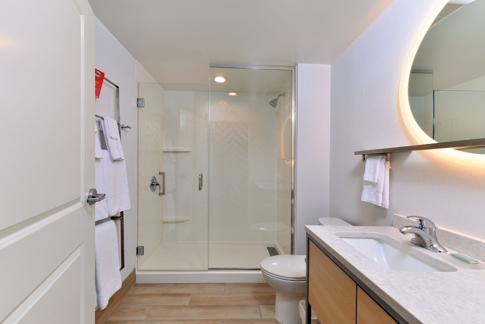 TownePlace Suites by Marriott Asheville Downtown - photo 24
