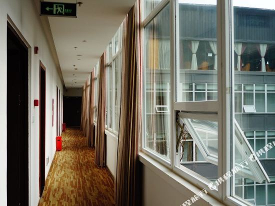 Xingpu Hotel Chengdu in Chengdu, People's Republic of China