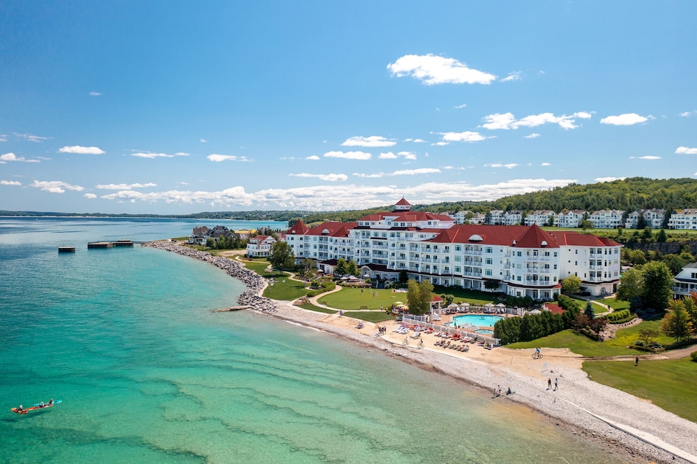 Renaissance Golf Resort The Inn At Bay Harbor in Petoskey, United States