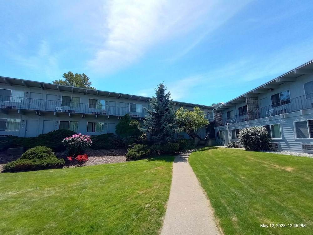 Cocusa Motel - photo 142