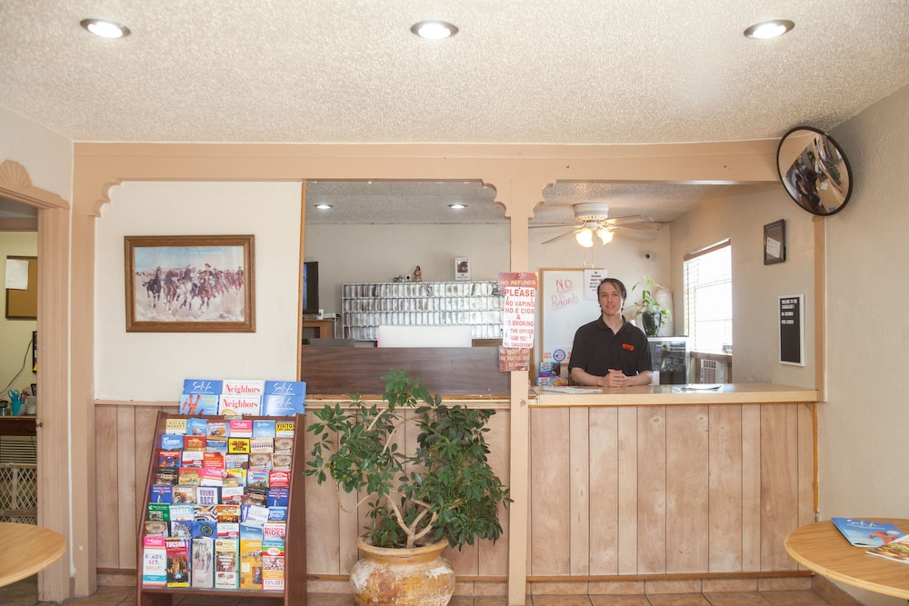 Hotel Las Cruces I 10 West - photo 2