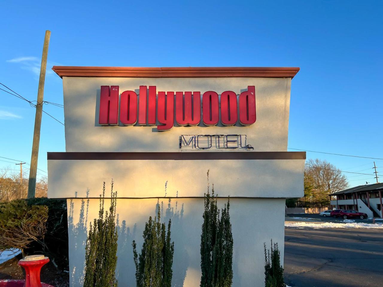 Hollywood Motel — hotel in Farmingdale