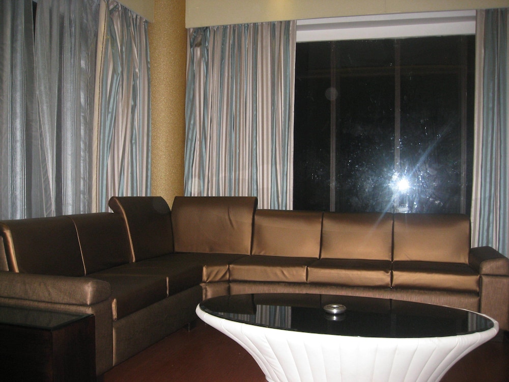Hotel D Grand — Bareilly — photo 3