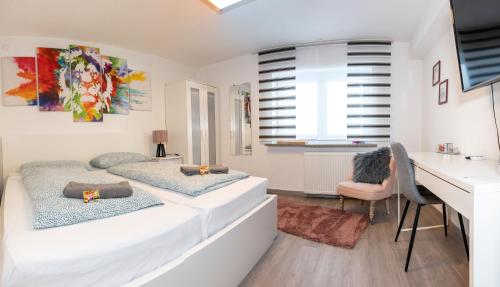 #3 bequemes Zimmer mit Pool und Garten in Memmingen, Germany