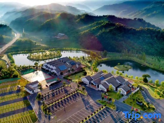 Anji Lujia Liangshan Hotel in Huzhou, People's Republic of China