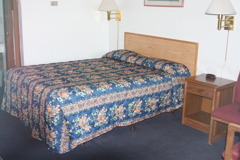 Viking Jr. Motel - photo 9