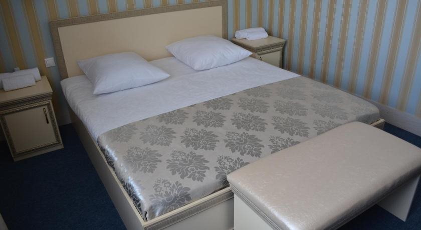 Bort Hotel Vnukovo — hotel in Vnukovo