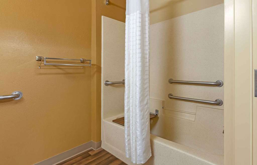 Extended Stay America Suites Madison Junction Court - photo 16