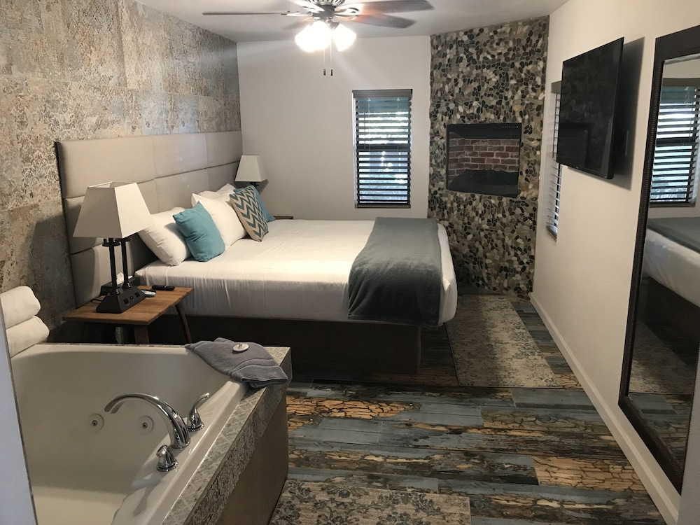Oak Creek Terrace Resort - photo 34