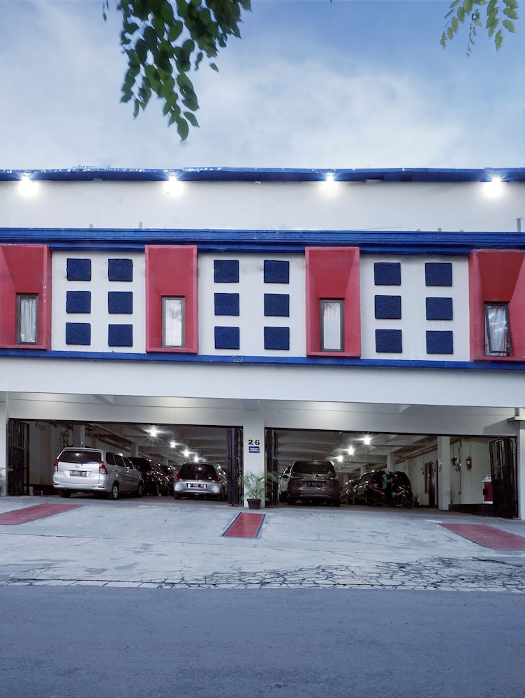 Dparagon Jalan Jogja - last minute hotel in Semarang