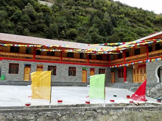 Pwxgsmdbssz in Long'an, People's Republic of China