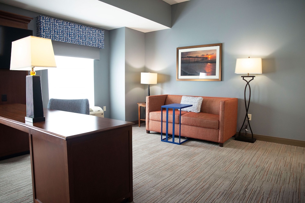 Hampton Inn & Suites Jacksonville - photo 23