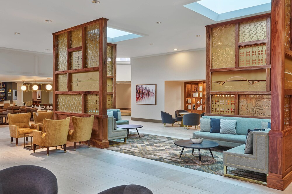 Sheraton Portland Airport Hotel - photo 4