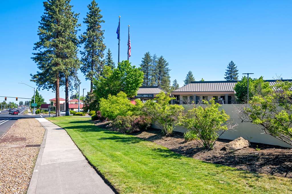 Red Lion Inn & Suites Deschutes River Bend - photo 14