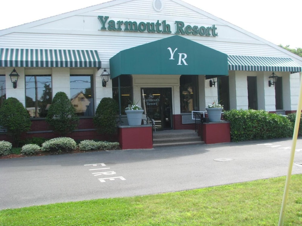 Yarmouth Resort - featured photo
