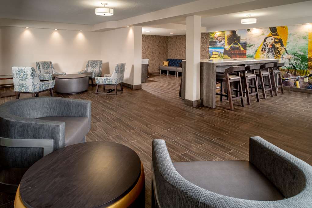 Clarion Pointe Beckley - photo 4