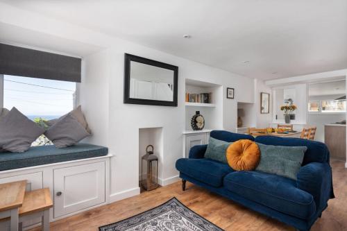 Sea Breeze 3 Bed House Parking for 2 Cars — 4-Star Luxury Hotel in St Ives, United Kingdom
