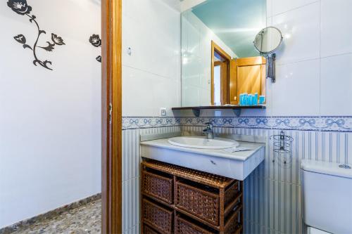 A&N Villa Catiana — 4-Star Luxury Hotel in Torre Del Mar, Spain