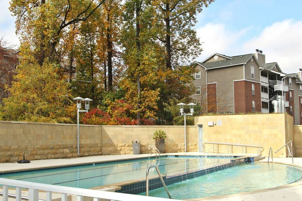 Weichert Suites at The Ovation - photo 10