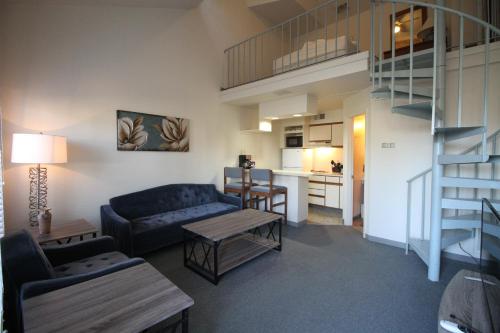 Executive Suites - photo 8