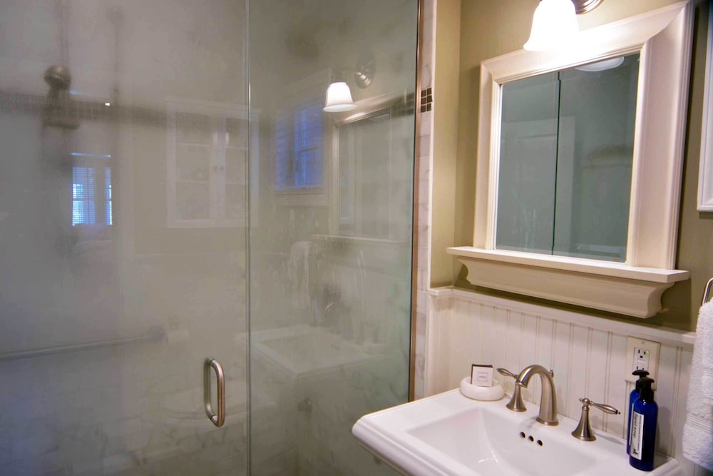 Mill House Inn - photo 102