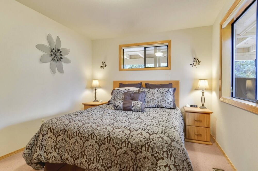 White Elm 28 Meredith Lodging - photo 3