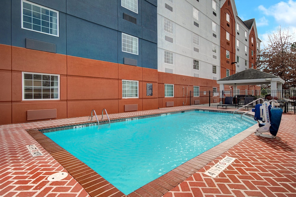 Candlewood Suites Columbia Ft. Jackson by IHG - photo 42