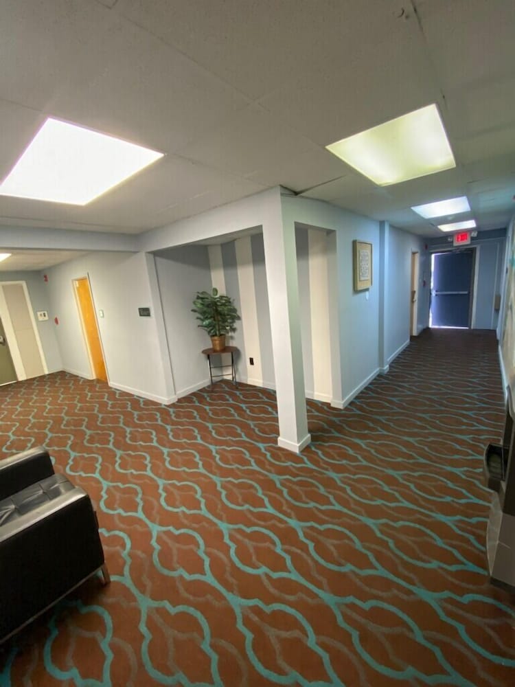 Hammock Inn & Suites North Beach Hotel - photo 26