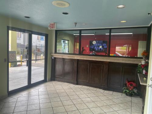 Mustang Inn - featured photo