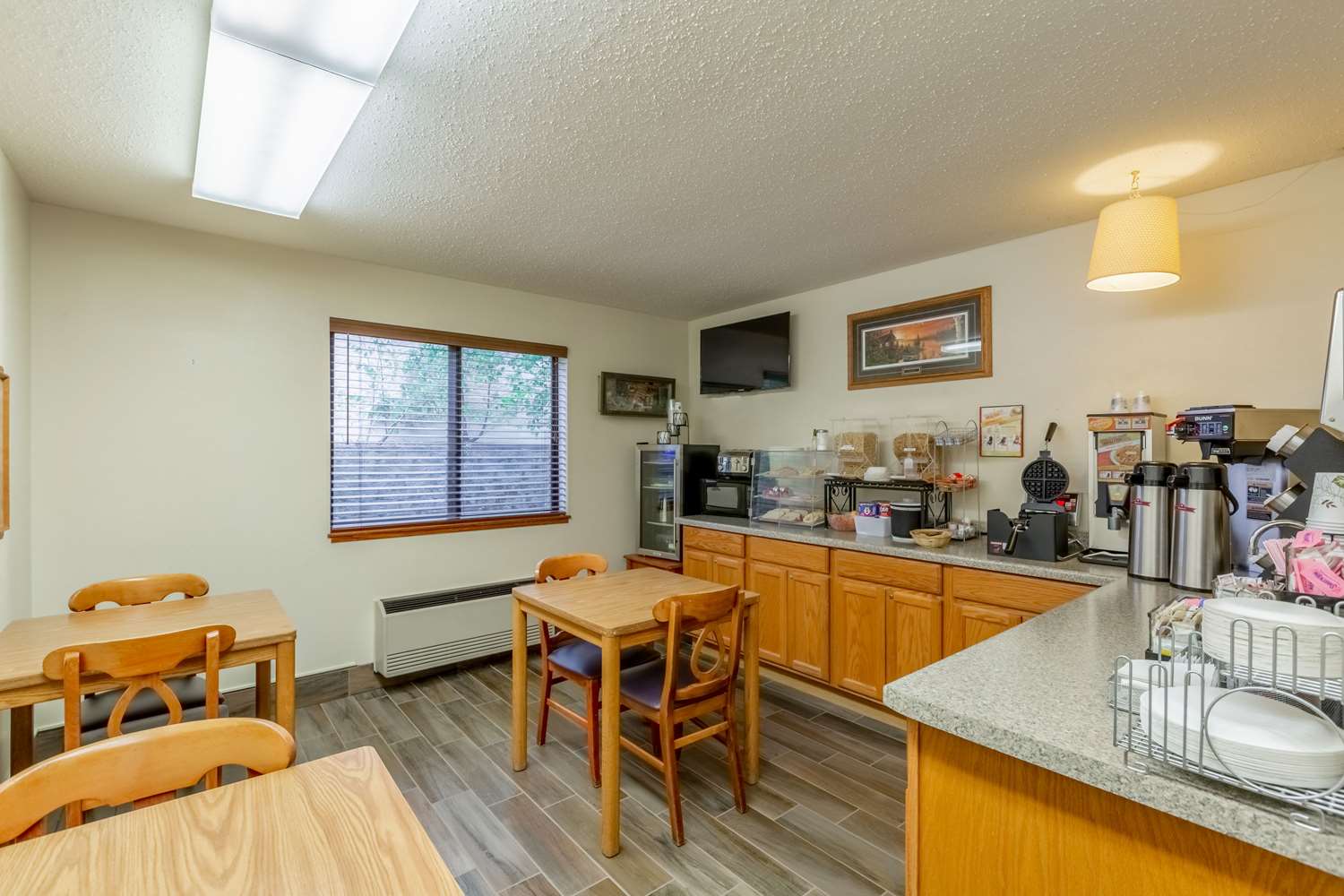 Rodeway Inn Rhinelander WI - photo 10