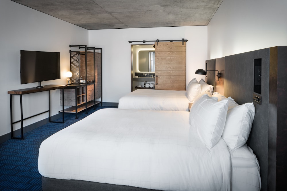 The Maven Hotel at Dairy Block - photo 20