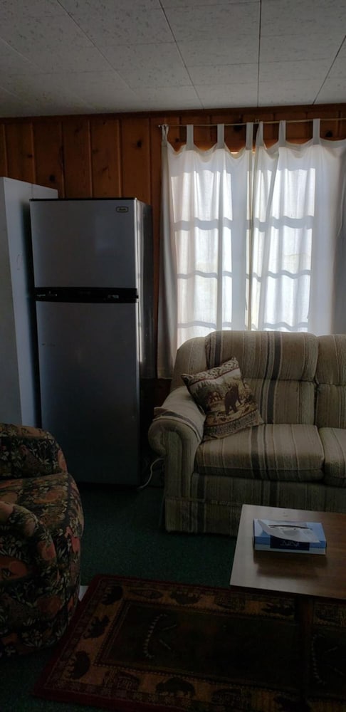 Chapel Hill Motel - photo 14