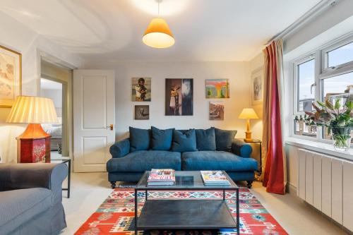 Bright & Cosy Gem Battersea Park View King Bed — 4-Star Luxury Hotel in London, United Kingdom