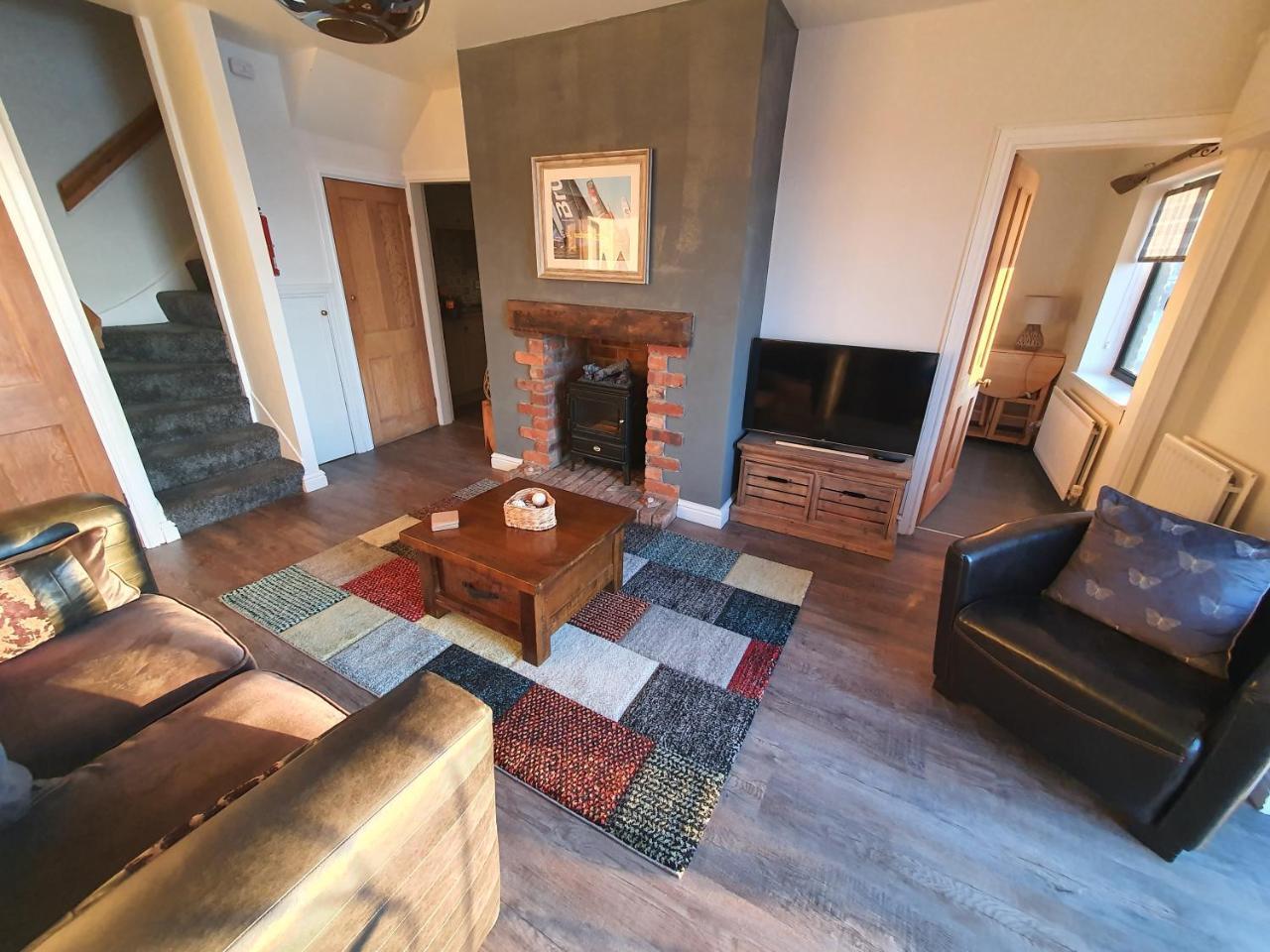 Whitby Beachfront Cottage