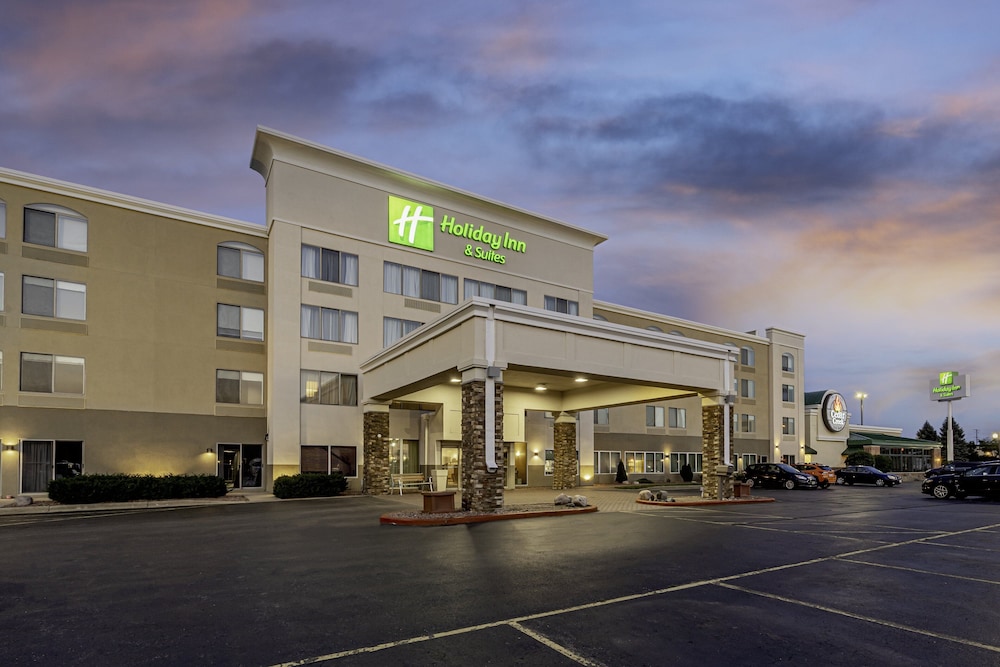 Holiday Inn & Suites Wausau Rothschild an IHG Hotel - featured photo